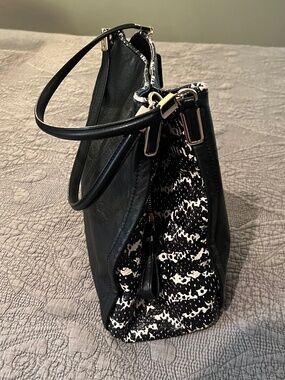 Coach Edie Tote in Black Leather with Python Blk/White Trim with Gold Metal